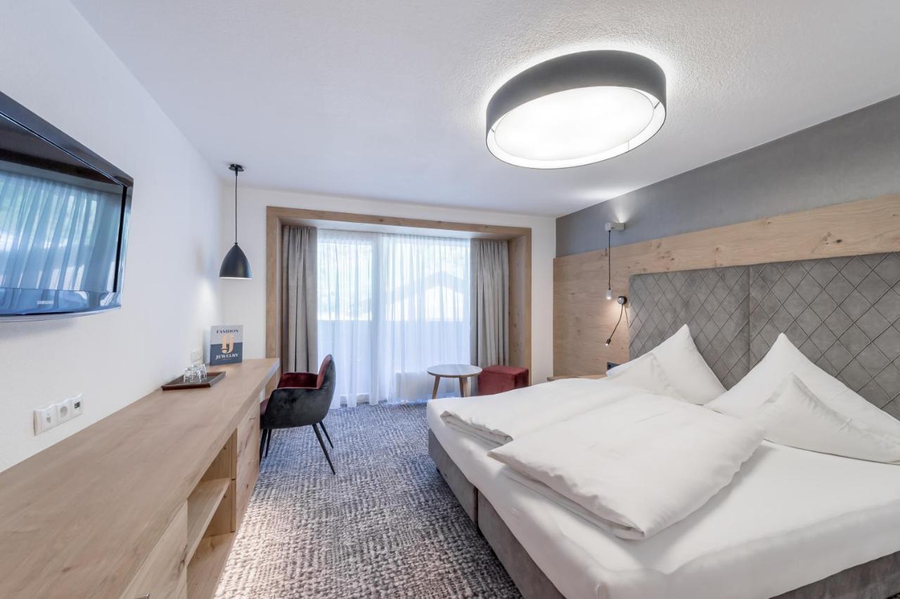 Hotel Grauer Baer Solden Exterior photo